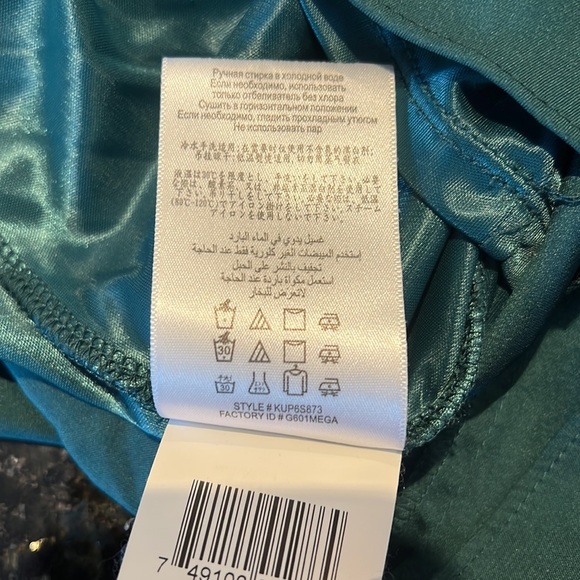 Emerald green cocktail dress, bcbg generation, xs - Picture 7 of 8